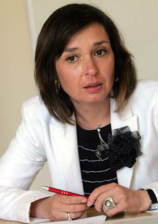 Зорница Русинова: Нов закон за социалните услуги ще бъде предложен през ноември