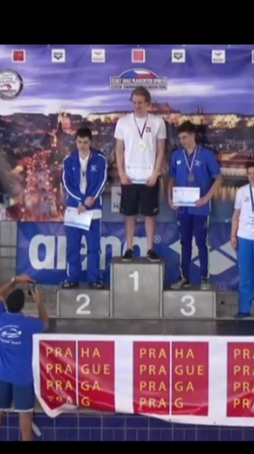 Четири медала и два национални рекорда за плувните Спортни таланти на „Еврофутбол” и ФРГИ