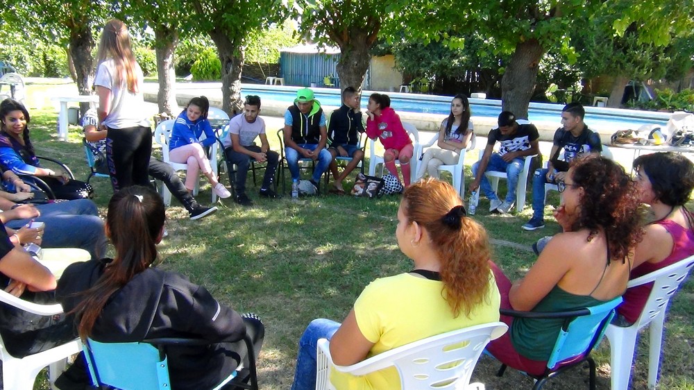 Сдружение „Жажда за живот” проведе атрактивно обучение с младежи от кв. „Надежда” в Сливен