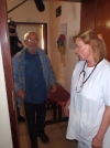 Настаниха бездомен човек в Дом за стари хора ”Верният настойник”