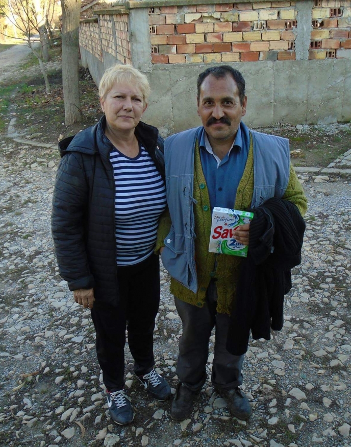 Перилни препарати получиха семейства в община Стражица
