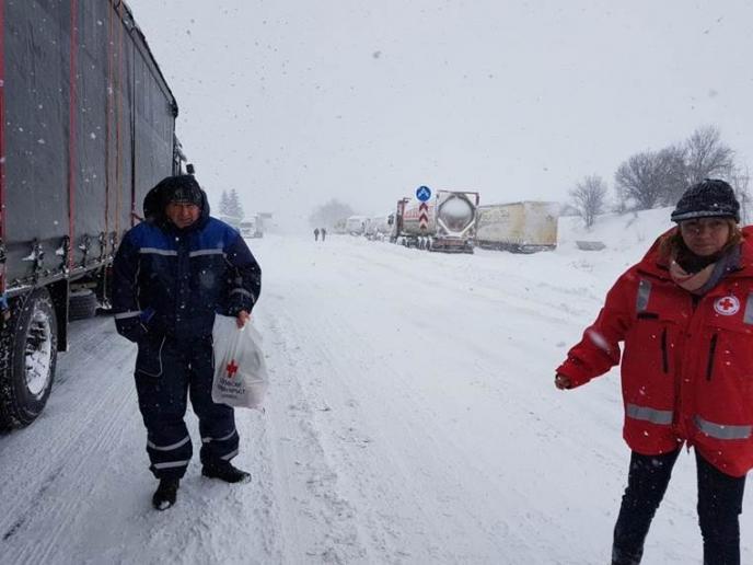 БЧК помага на бедстващи в усложнената зимна обстановка