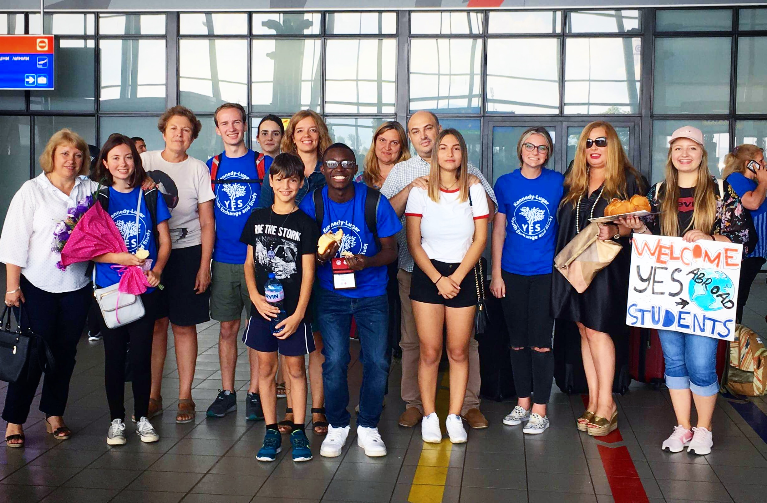 Третият набор американски ученици по програма YES abroad пристигнаха в България