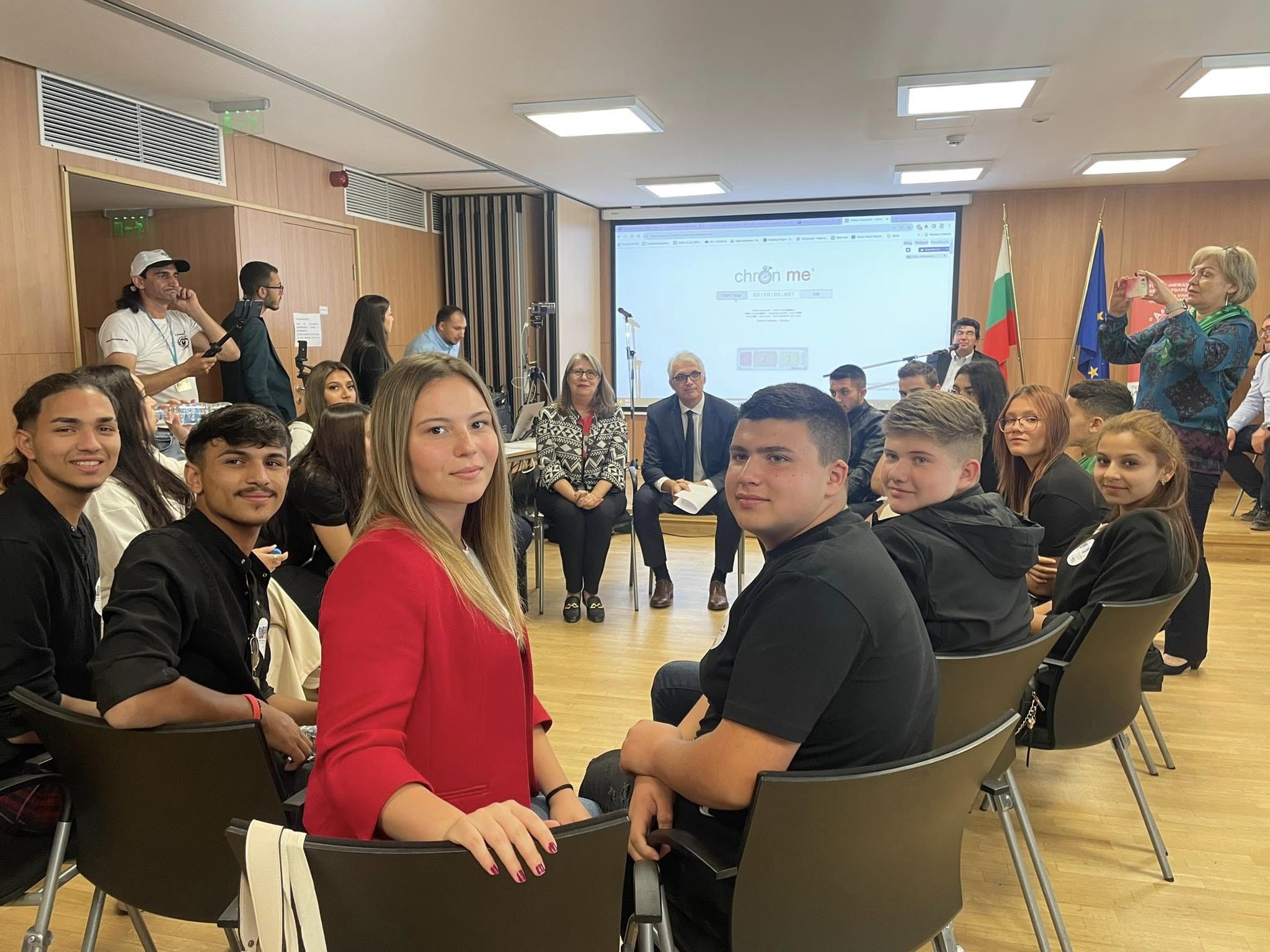 Домът на Европа в София даде трибуна на младежките идеи за по-добро бъдеще на България