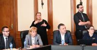 МТСП ще разработи дигитална платформа за превод от и на български жестов език
