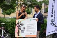 Екологично сдружение „За Земята” връчи петиция на зам.-кмета по транспорт Илиян Павлов с искания за подобряване на
